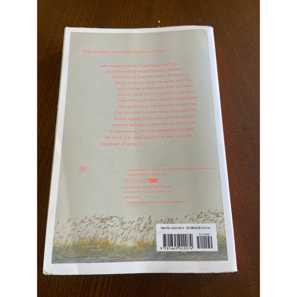 The summer I turned pretty First and second books - Picture 7 of 8